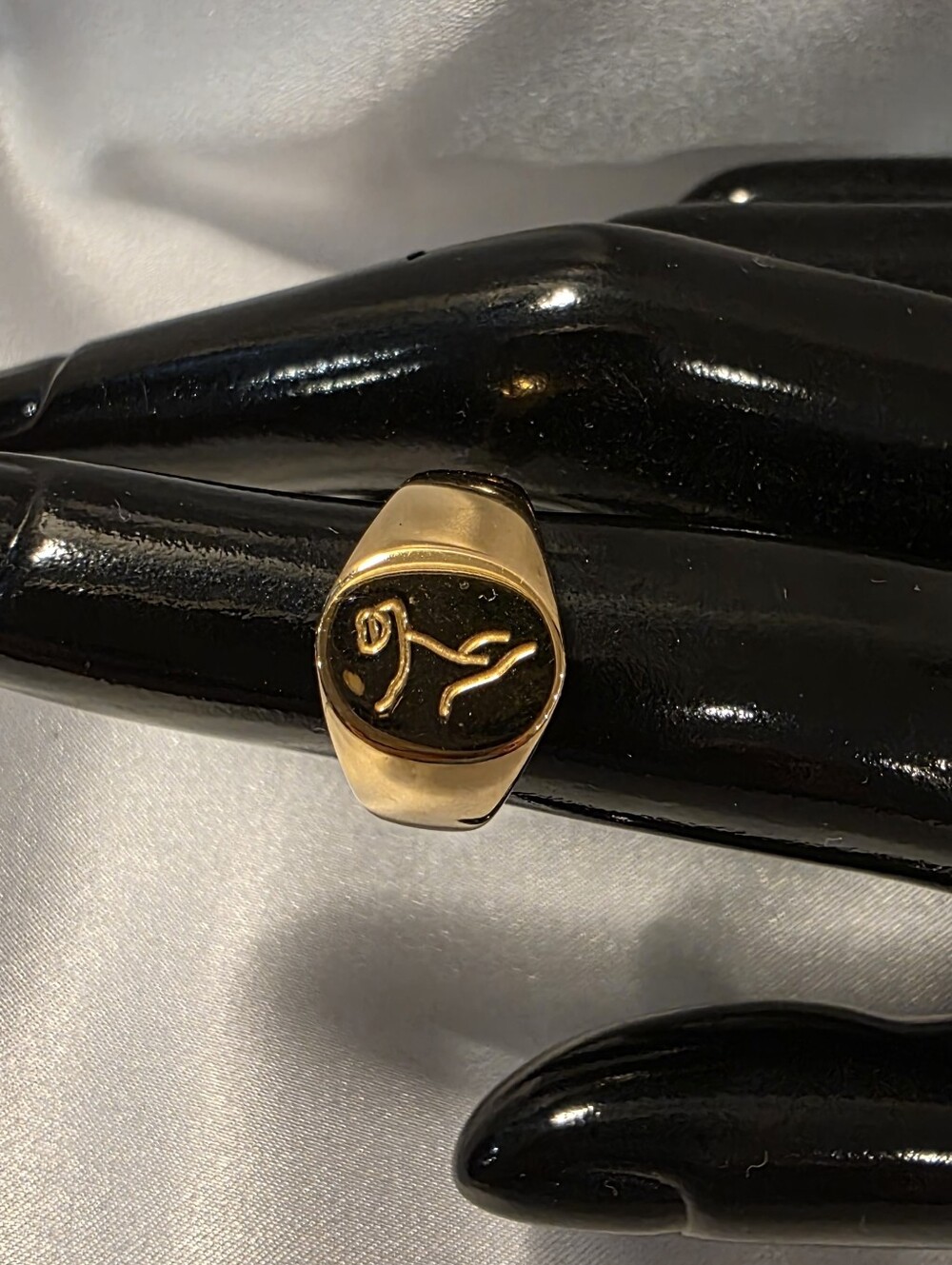 CENDRE Signet Ring, Goldplated Size 5.5 Unisex New